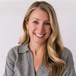 Caitlin DeSantis